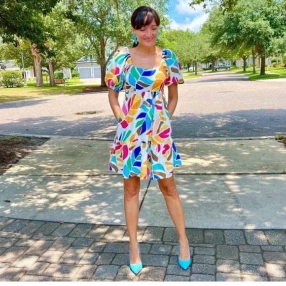 Women's Botanical Print Puff Sleeve Mini
Dress - Tabitha Brown - Picture 5 of 7